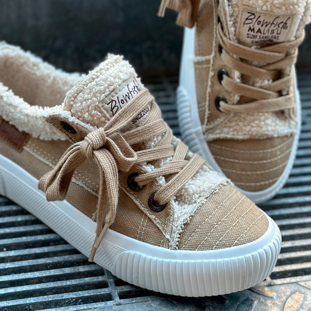 Brand new Claydoe Blowfish Malibu Sneaker